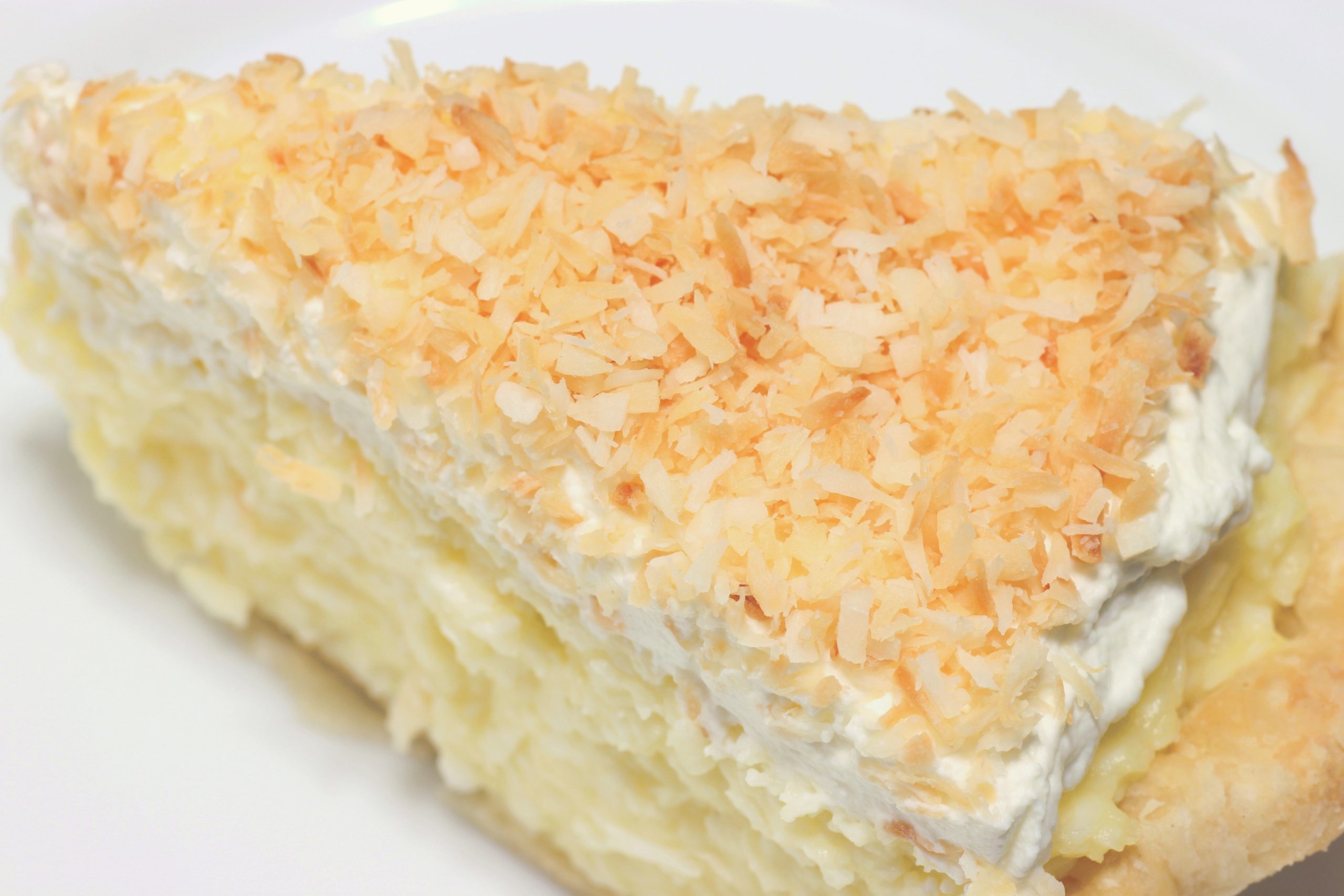 Coconut cream bars: the irresistible, tropical treat you'll crave