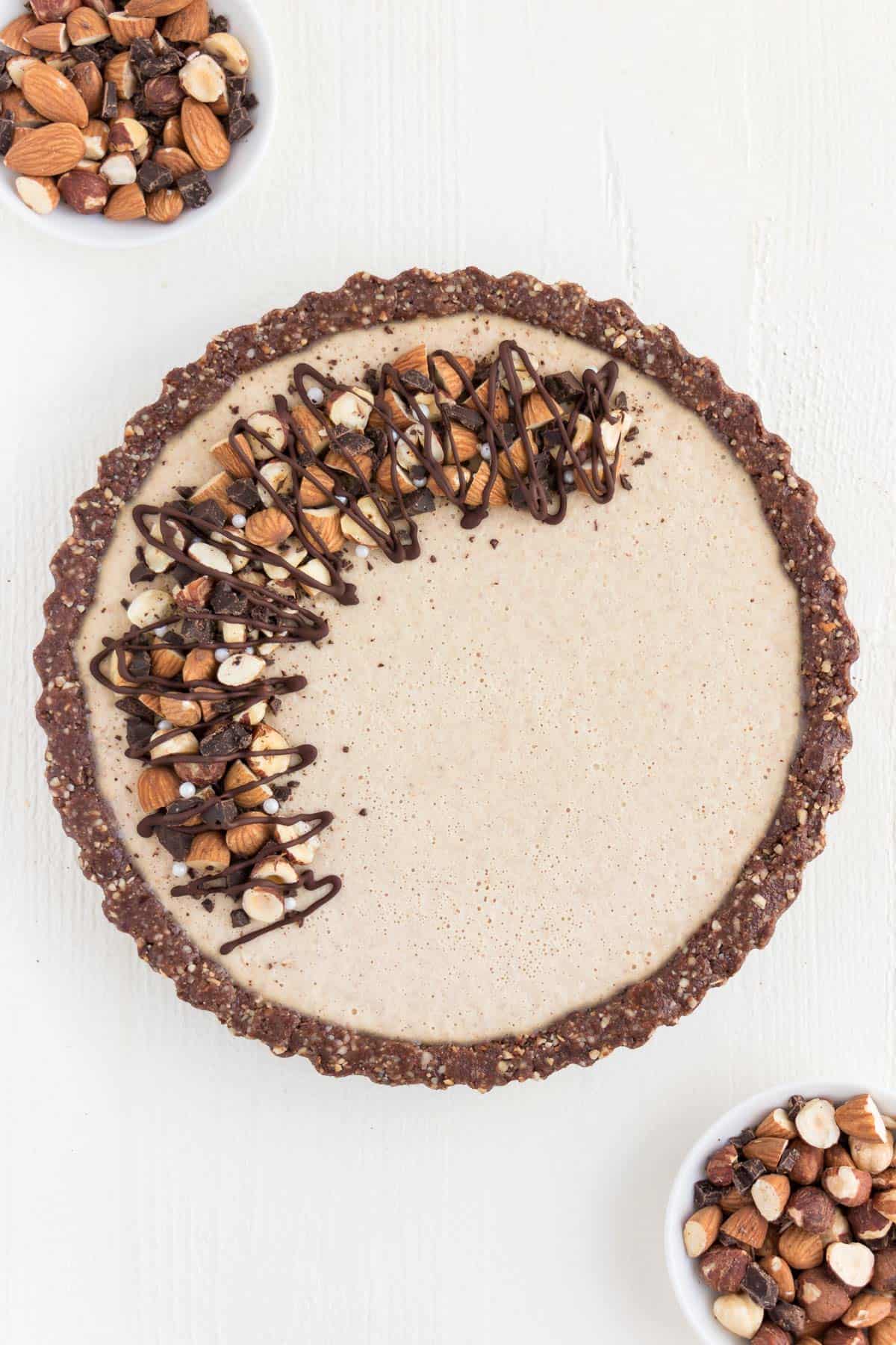 Get creative with no-bake vegan cheesecake: almond-date crust, mint or orange zest filling, the possibilities are endless!